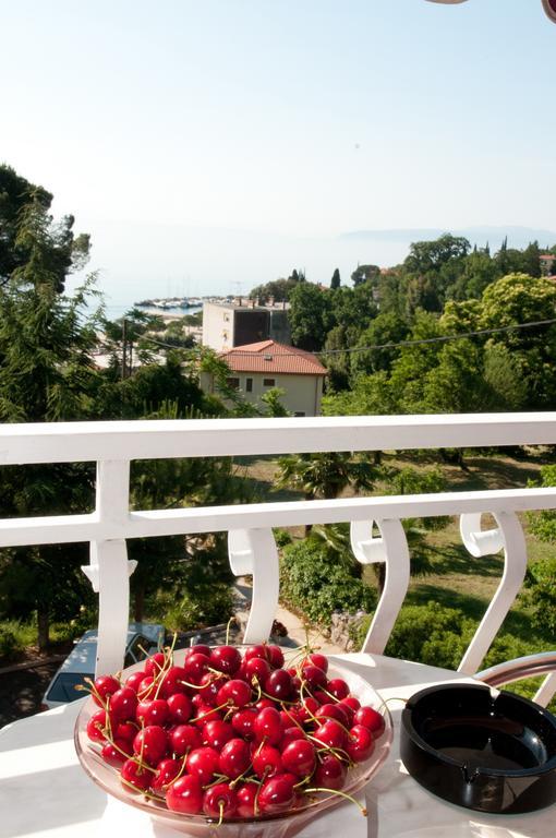 Bed & Breakfast Villa Klara Ičići エクステリア 写真